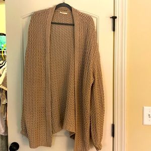 Chunky brown cardigan, barely worn